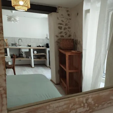 Apartment Le Nid Des Filles